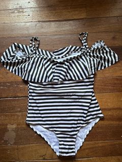 (Category: ) located in . Submitted by giadelfin (Listing ID 1299128236, Image 1). Description: .
