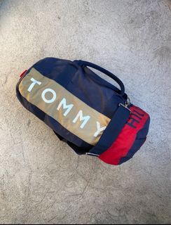 Tommy Hilfiger -Big Logo- Traveling Duffle Bag