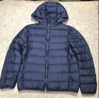 UNIQLO Ultra Light Down Hooded Jacket Size 160 Navy Blue Winter Snow