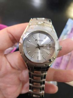 Used: FOSSIL WATCHAM-4076 ROTATING BEZEL / Php2,500