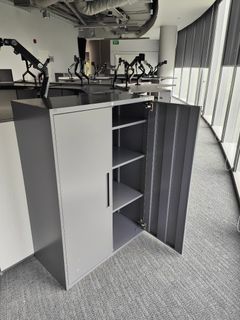 (Category: ) located in . Submitted by howfine.com.sg (Listing ID 1200313328, Image 1). Description: .