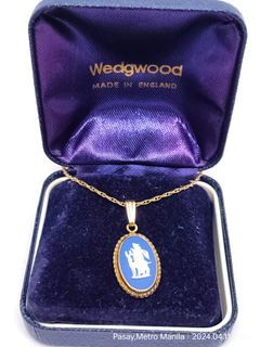 Vintage Wedgewood Necklace