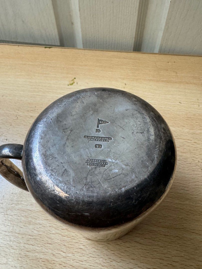 Walker & Hall Sheffield Silver Plated Antique Mug (Category: Coffee & Tea Tableware) located in Pasig City. Submitted by colawire (Listing ID 1299141306, Image 2). Description: Walker & Hall Sheffield Silver Plated Antique Mug.