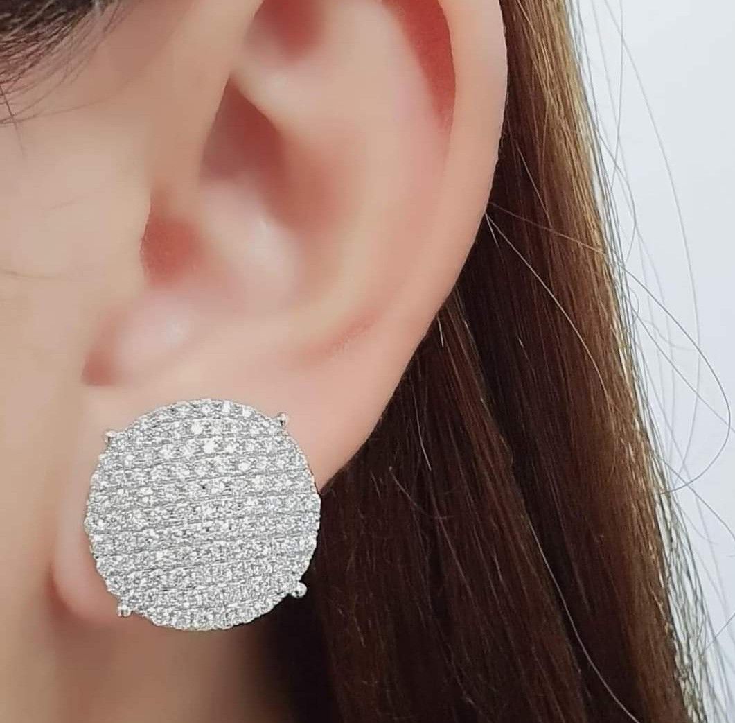 Big round diamond earrings new arrivals