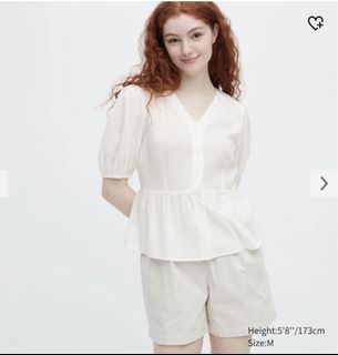 (SOLD) 🤍 UNIQLO White Rayon Short Puffed Sleeved Button Down Blouse