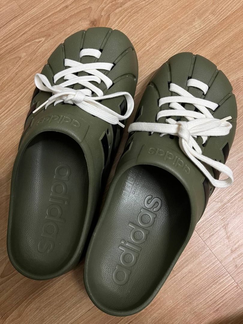 adilette clogs womens