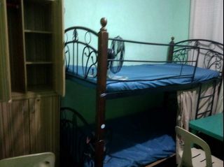 Beds spacer room for rent in Washington makati