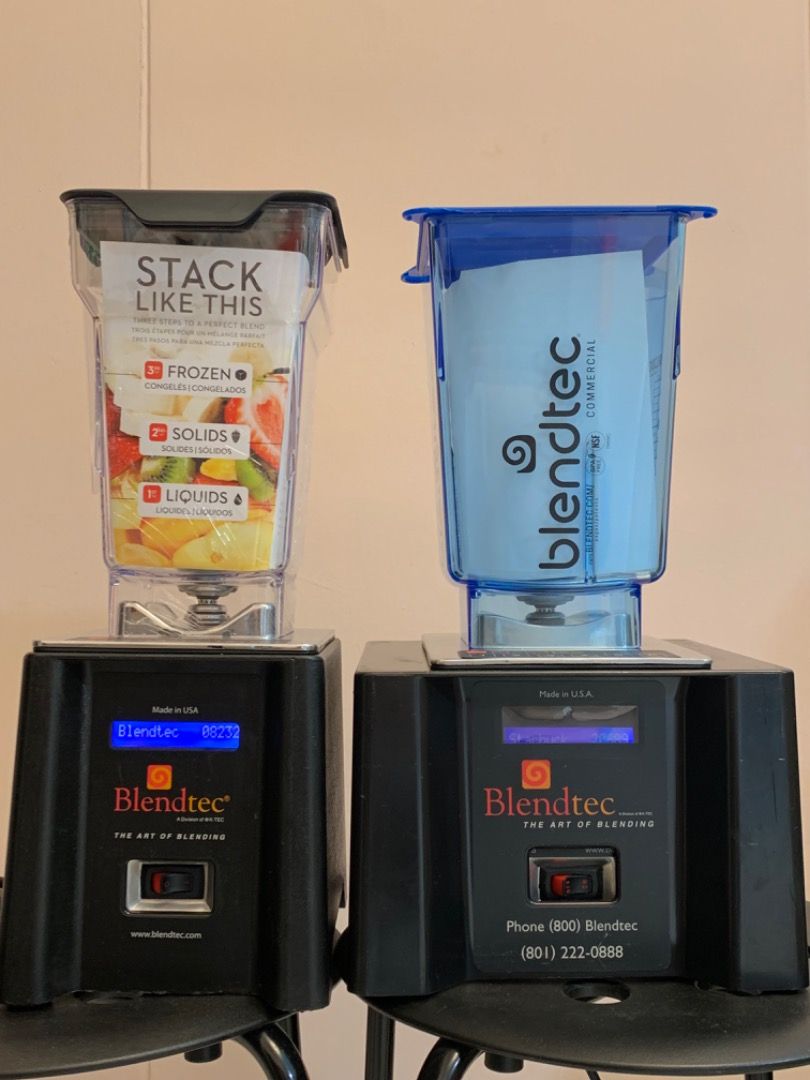 Blendtec スムージーブレンダー ICB-3J Blendtec ICB3 120V Commercial Smoothie Blender - Clear and Black