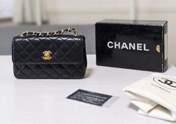 (Kategori: ) berada di . Dikirim oleh chloe2preloved (ID iklan 1299442635, Gambar 1). Deskripsi: .