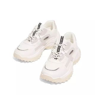CLN White Sneakers / Shoes size 36 (23cm) |CLN  NAINA |
