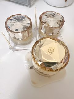 （分類：）位於 。 由 Lulutooth 提交（商品編號 1299323888，圖片 1）。簡介： 。