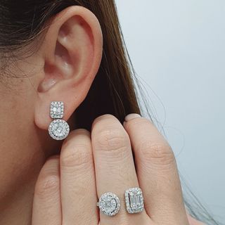 diamond ring earring On913-73 18k 9.05g 2.79tcw
COD METRO MANILA