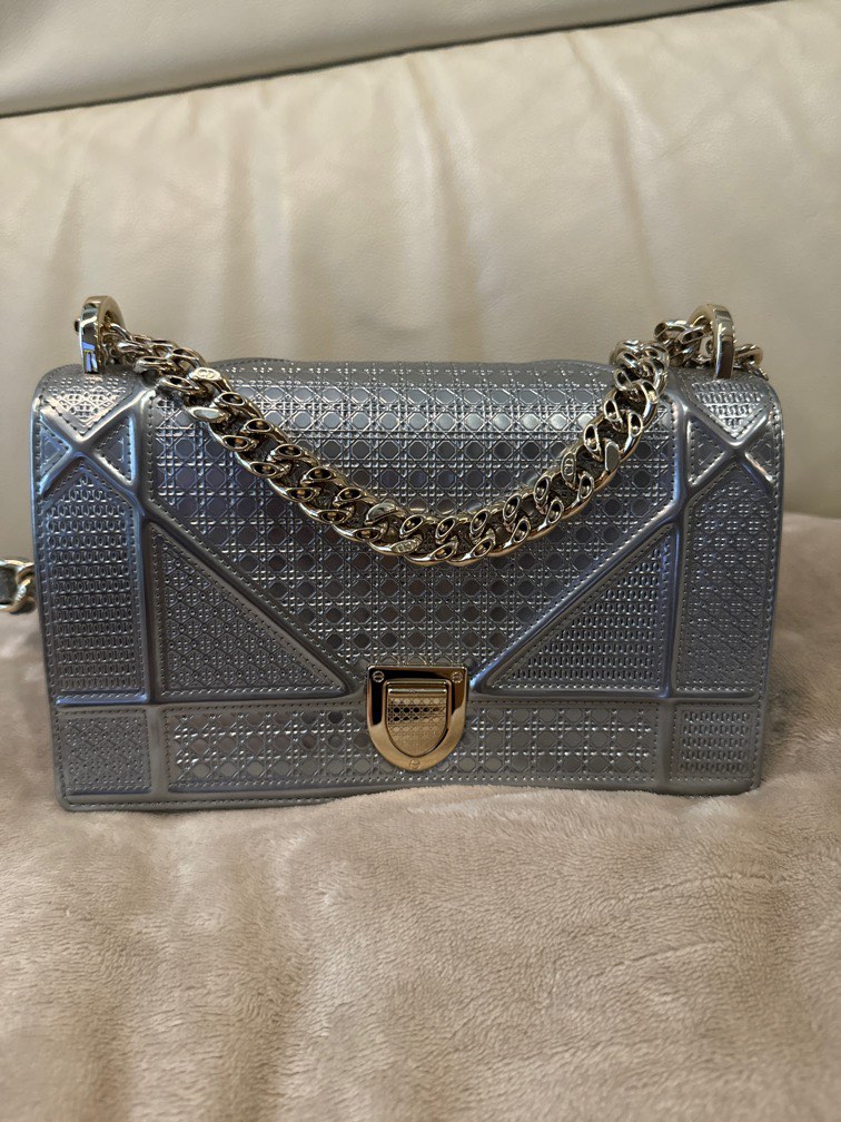 Diorama mini bag price online