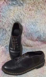 Dr, marten original preloved shoes for men