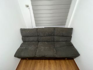 (Category: ) located in . Submitted by bluepao (Listing ID 1299350562, Image 1). Description: .
