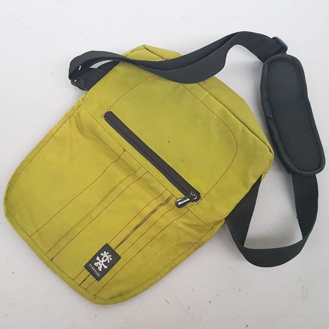 For Sale 3 Different Crumpler Bag Design 20 Each Exclusive Crumpler Messenger Bag CRUMPLER the barney rustle blanket CRUMPLER the Western
