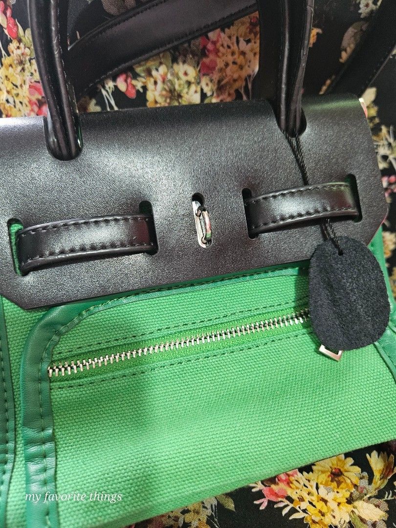 green sling bag, micro bag rare design (Category: Luxury Bags & Wallets) located in Tarlac. Submitted by twop.twob (Listing ID 1299453464, Image 3). Description: .