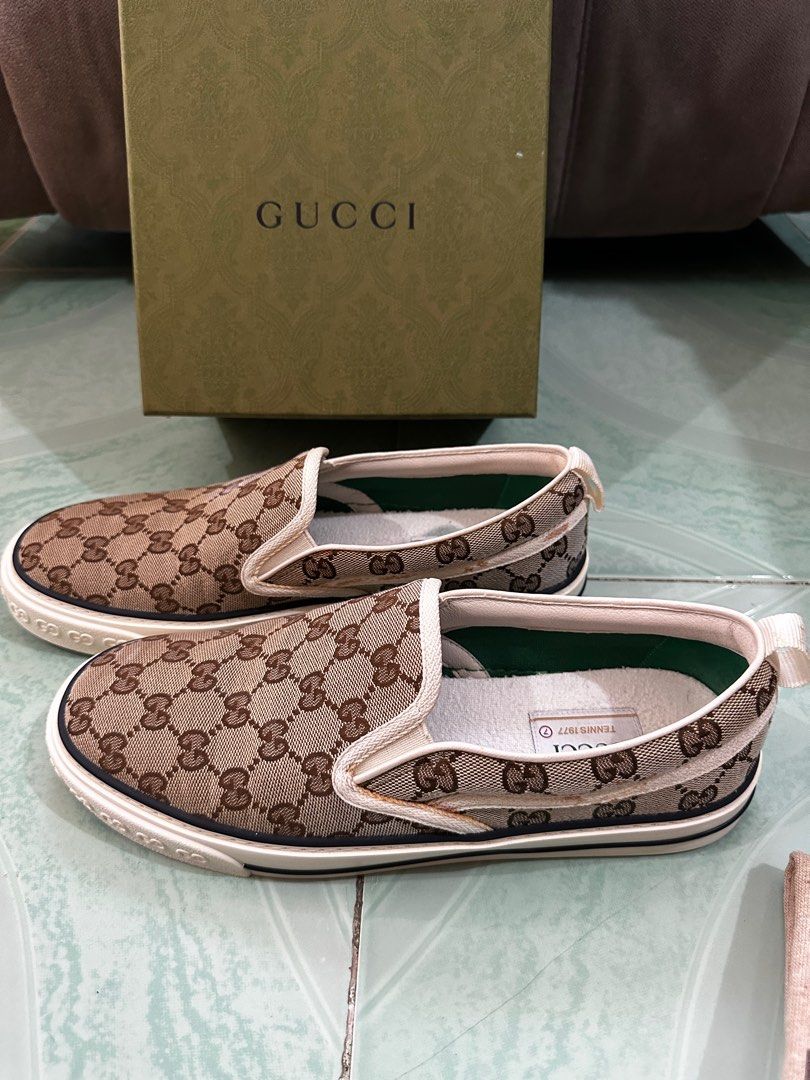 Gucci mens slip on sneakers hot sale