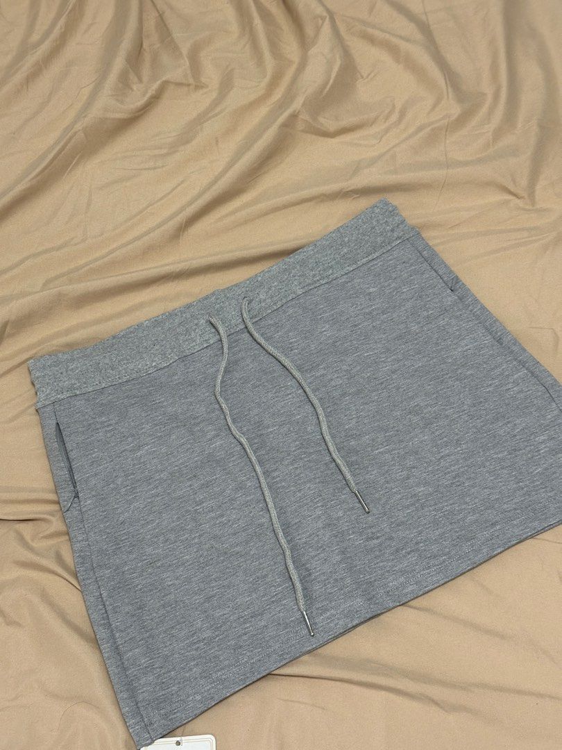 Heather gray jersey skirt sales