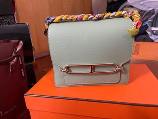 （分類：）位於 。 由 nicolessss02 提交（商品編號 1299436916，圖片 1）。簡介： 。