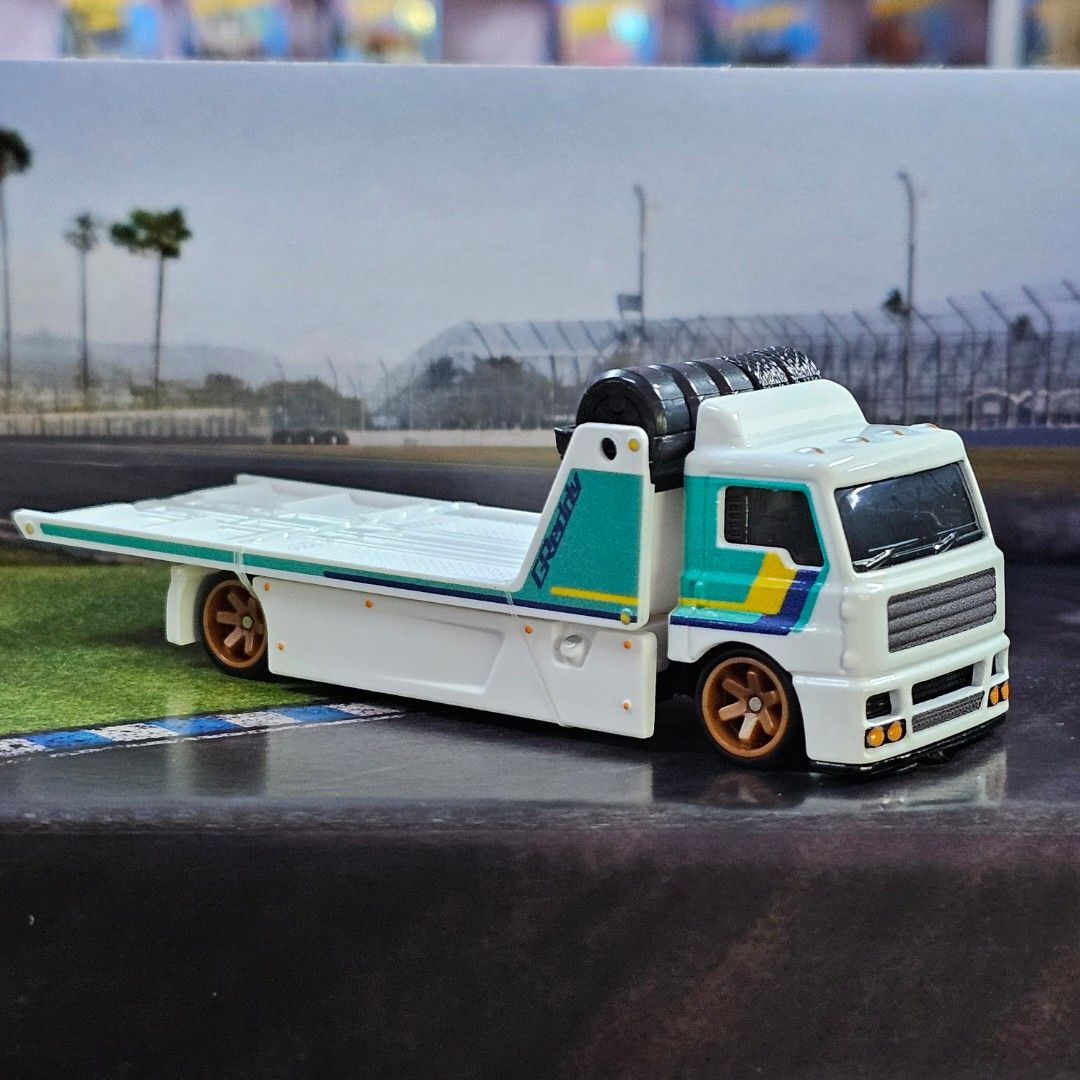 New Hot Wheels Premium Set Is a Match Made in Heaven for Drift Enthusiasts