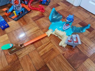 (Category: ) located in . Submitted by bravestone_487869 (Listing ID 1299325451, Image 1). Description: .
