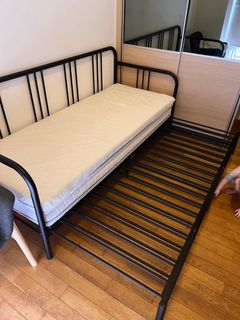 (Category: ) located in . Submitted by boussa (Listing ID 1299324804, Image 1). Description: .