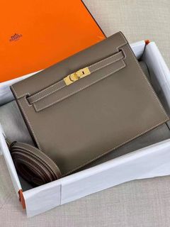 （分類：）位於 。 由 ppluxury 提交（商品編號 1299373076，圖片 1）。簡介： 。