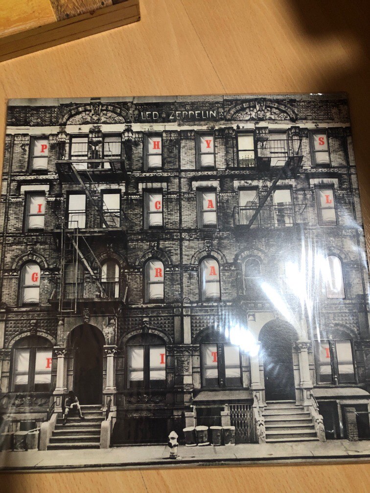 Led zeppelin physical Graffiti lp, Hobbies Toys, Music Media