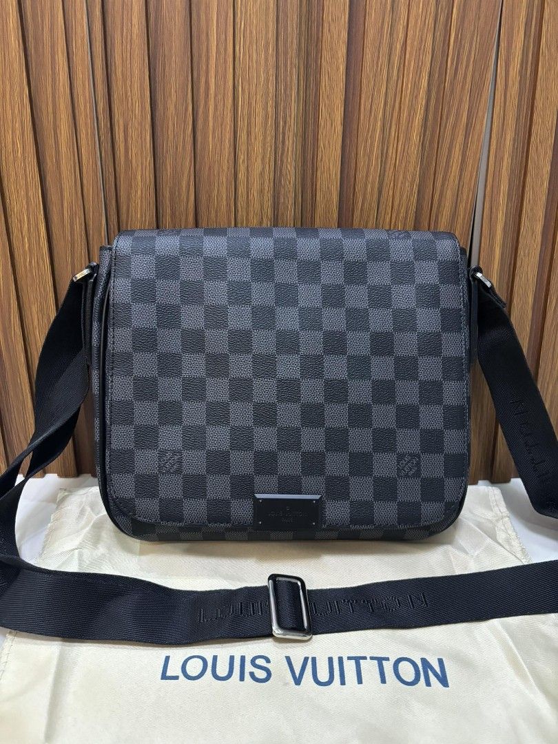 Lv Messenger Graphite (Category: Luxury Bags & Wallets) located in Cebu City. Submitted by day.98 (Listing ID 1299423831, Image 1). Description: Japan preloved bag Selected from surplus plus Quality GUARANTEED Genuine leather Coded No flaws.