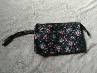 Make Up Pouch