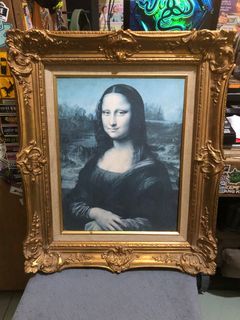 Mona Lisa scale art piece museum print - wooden framed art