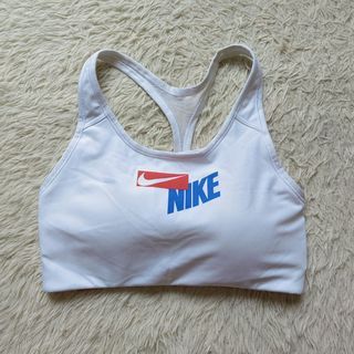 Nike sports bra (M)