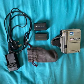 (Category: ) located in . Submitted by gshn__ (Listing ID 1299322136, Image 1). Description: .