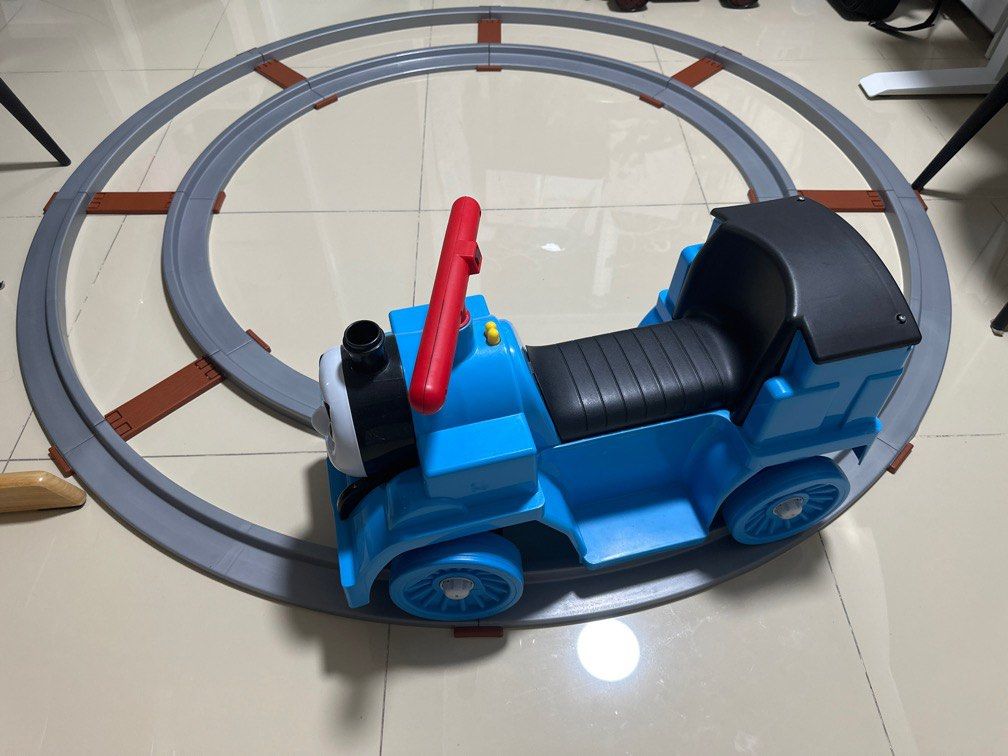 Power wheels thomas the train online