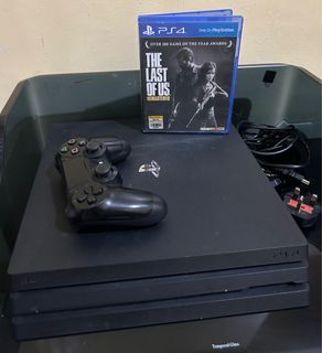 Ps4 Pro 1TB with Game