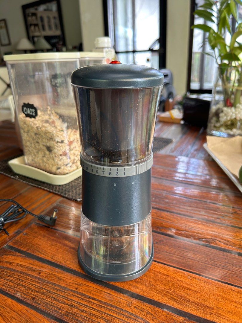 PureFresh Electric Coffee Grinder (Category: Coffee Machines & Makers) located in Las Pinas. Submitted by nikc12 (Listing ID 1299453599, Image 3). Description: PureFresh Electric Coffee Grinder Perfect for all kinds of coffee: espresso, moka, pourover, aeropress, French press Ceramic conical burrs Comes with box, grinder, power adapter Purchased last February 2024 Average use of 2-3x/week, burrs cleaned every week Absolutely no issues, running pe