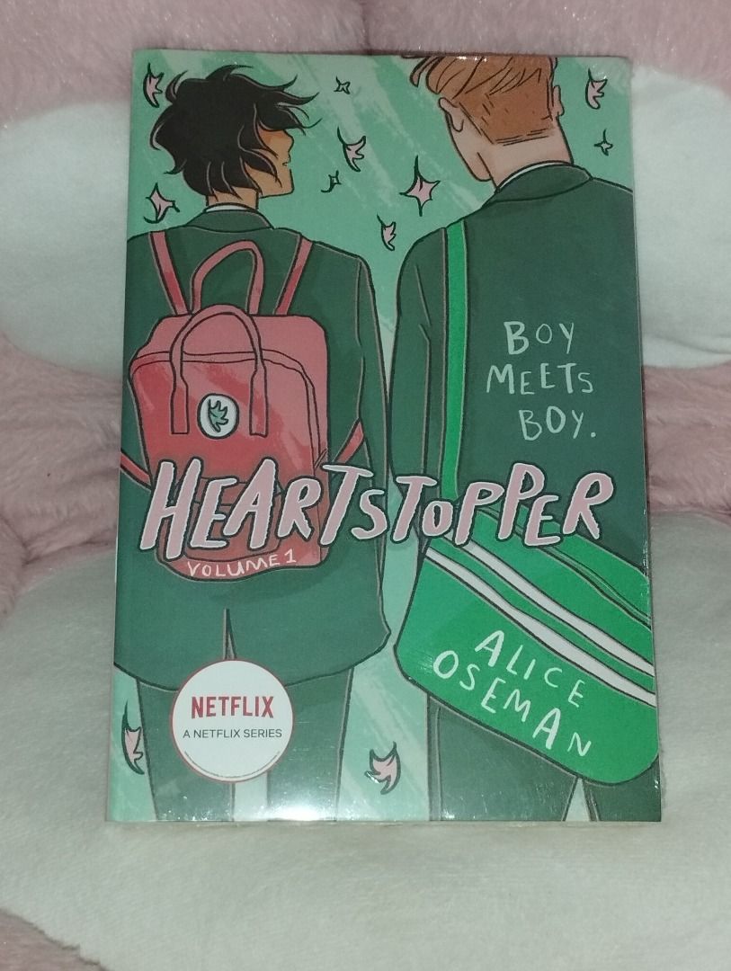 [SEALED] HEARTSTOPPER VOL.1 (Category: Storybooks) located in Angono. Submitted by cassbik (Listing ID 1299408616, Image 1). Description: ₊✩‧₊˚౨ৎ˚₊✩‧₊ NEVER OPENED ! 📠 Payment through GCASH 🚚Can ship through lalamove or meetup via LRT stations or Ubelt (preferably UST/PUP).