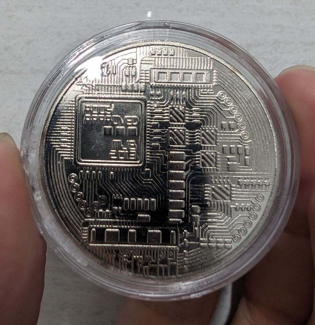 Silver Plated Bitcoin Coin Collectible Coin Gift, Hobbies & Toys,  Memorabilia & Collectibles, Currency on Carousell