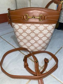 (Kategori: ) berada di . Dikirim oleh rumirisg (ID iklan 1299378936, Gambar 1). Deskripsi: .