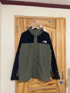 THE NORTH FACE GORETEX JACKET (AUTHENTIC)