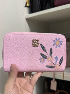 Unique LQ wallet