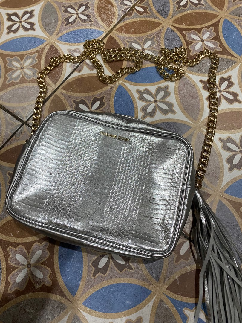 VICTORIAS SECRET Silver Crossbody Bag Women s Fashion Bags Wallets Cross body Bags on Carousell
