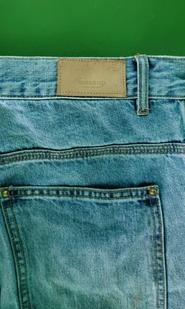 wassup denim pants (Category: Jeans) located in Manila. Submitted by rms.thrift (Listing ID 1299287320, Image 3). Description: xl on tag 35.5 waist 39.5 length 7 hem no issue need wash.