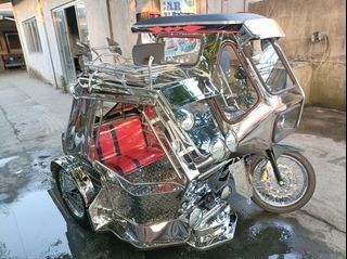 Yamaha ytx with loaded stainless sidecar (tricycle) open for swap