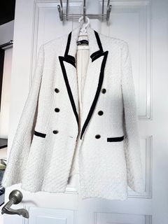 (Category: ) located in . Submitted by kayenshops (Listing ID 1299379368, Image 1). Description: .