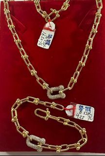 18K Saudi Gold hardware necklace and bracelet