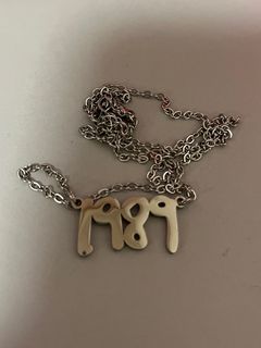 1989 Silver Necklace
