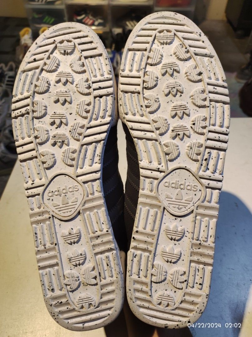 adidas jeans collab saiz 8.5uk Men s Fashion Footwear Sneakers on Carousell