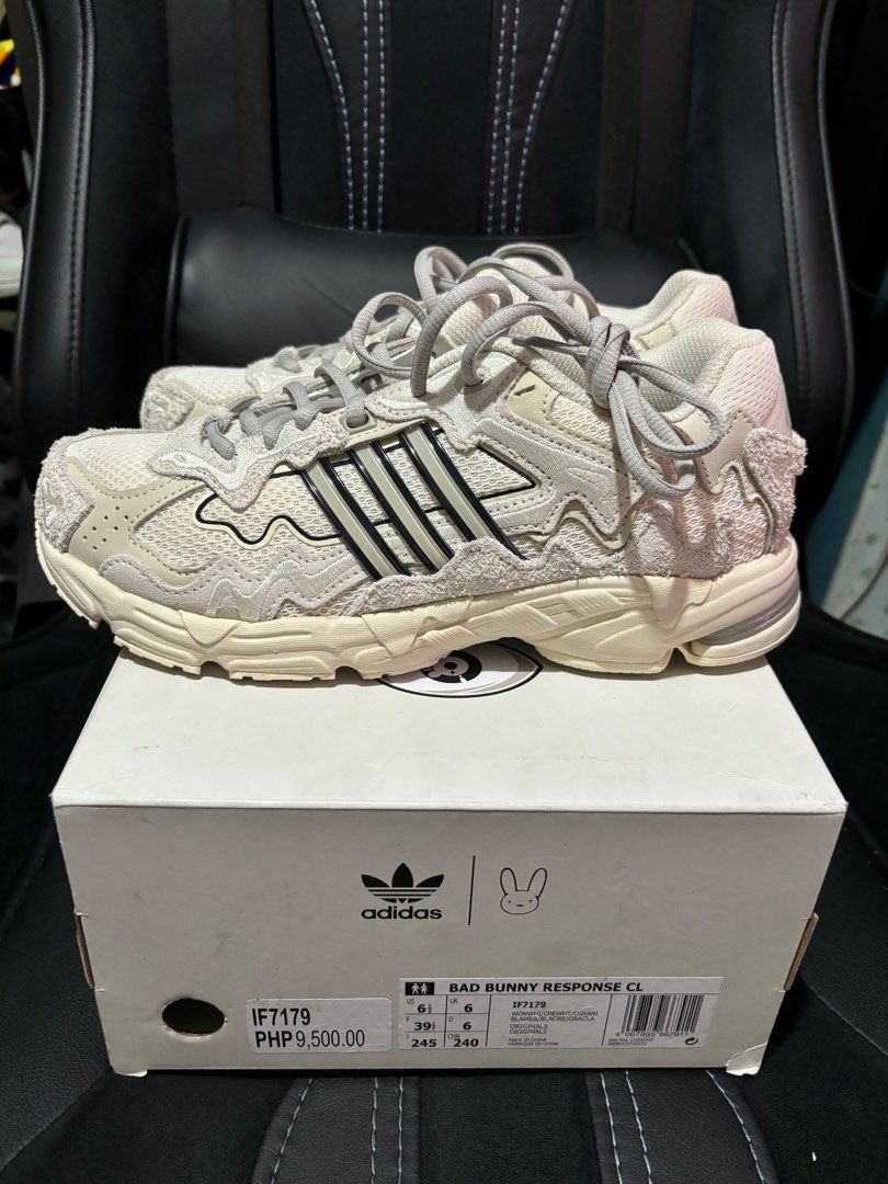 Adidas Response CL Bad Bunny (Category: Sneakers) located in Makati City. Submitted by evrlg (Listing ID 1299549191, Image 2). Description: For sale Adidas Response CL ‘Bad Bunny’ Size 6.5us VNDS With og box and dust bag Selling it for Php 8,500 only Makati area or shipping.